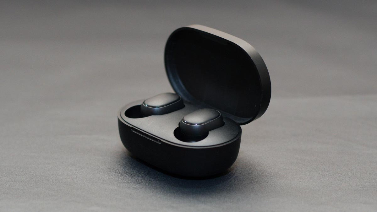 Read more about the article How To Pair Raycon Earbuds?
