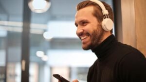 Read more about the article How to Connect Onn Wireless Headphones?