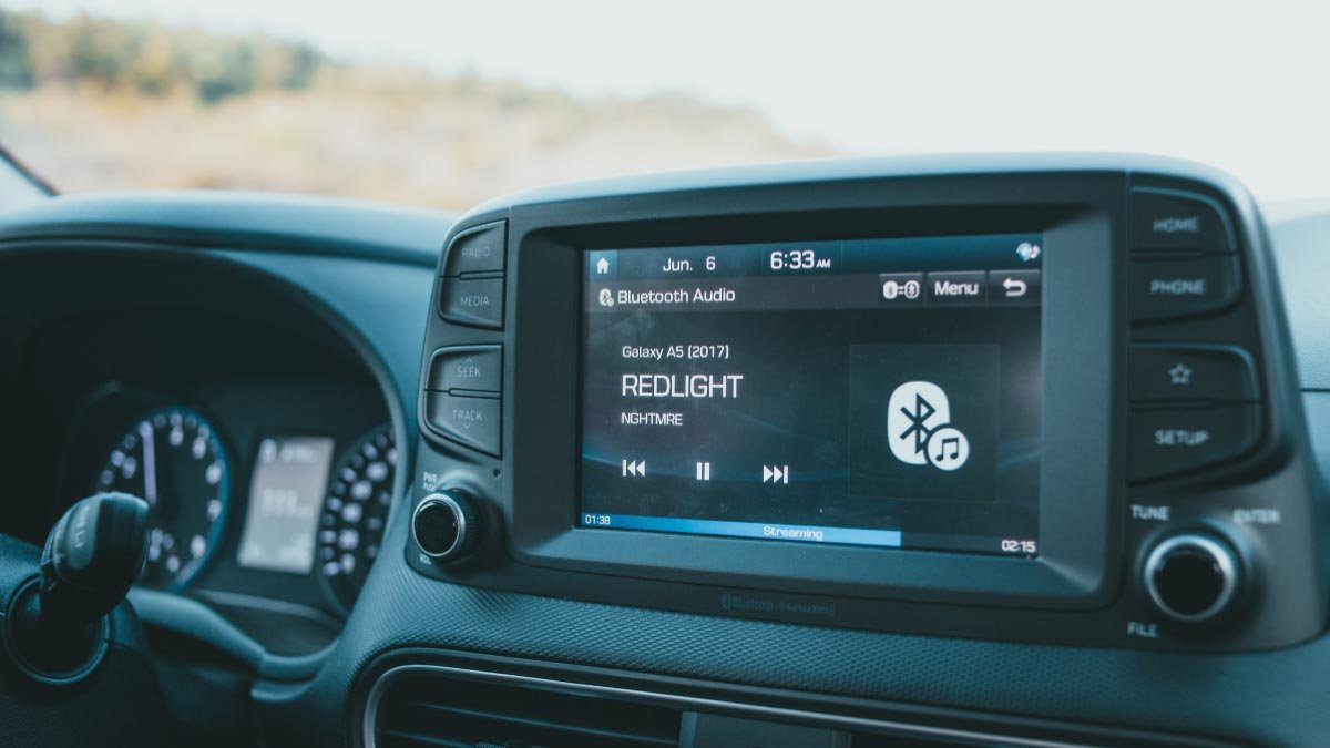 Leia mais sobre o artigo Como conectar o Bluetooth ao estéreo automotivo JVC KD-R330?