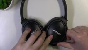 Read more about the article How to Turn Bose 700 Headphones Off? Hona joale