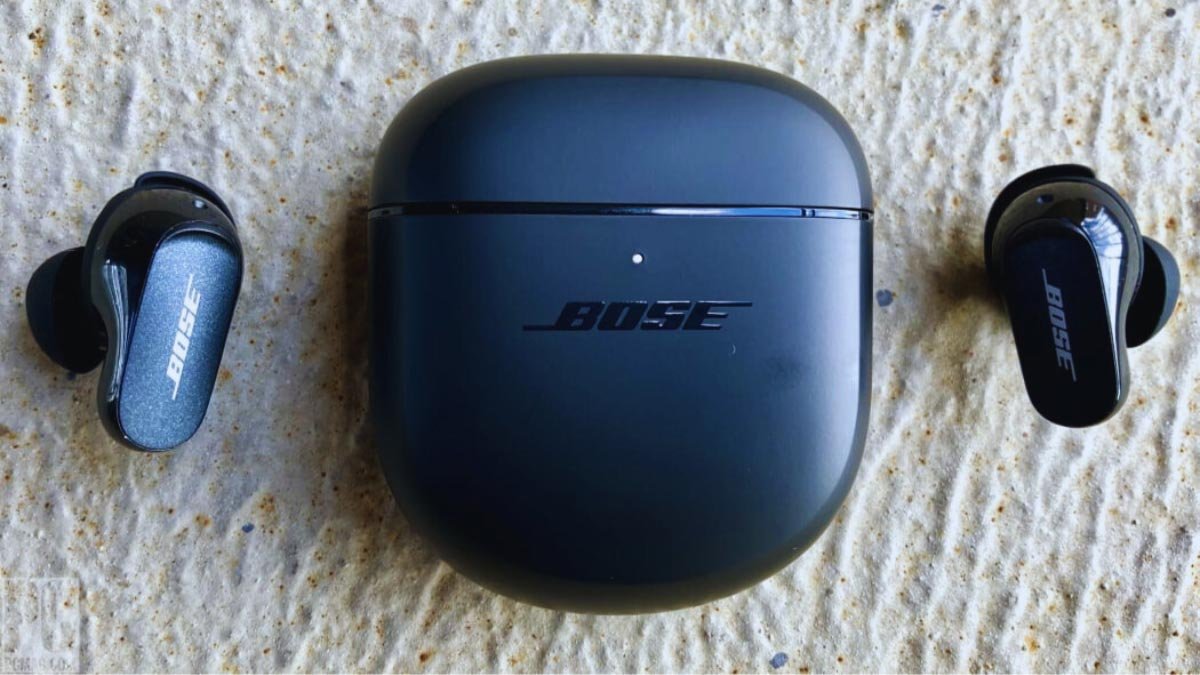 Lue lisää artikkelista Bose-kuulokkeiden liittäminen?